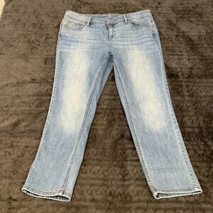 Liz Claiborne Light Wash Classic Fit Stretch Ankle Jeans Size 14